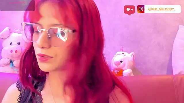 Snapshot of RedMeloddy chatting on February 12, 2026, 9:36 pm RedMeloddy online show from February 12, 2026, 9:36 pm