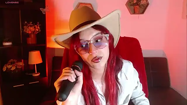 RedMeloddy online show from May 1, 2026, 10:04 pm