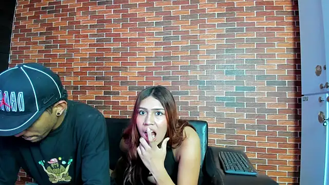 Annyeli online show from October 7, 2025, 6:53 pm