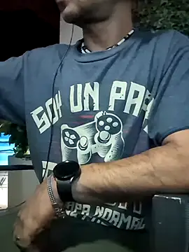 Snapshot of FotografoPollon chatting on October 1, 2025, 9:07 pm FotografoPollon online show from October 1, 2025, 9:07 pm