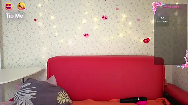 Samantha XKiss online show from October 5, 2025, 1:40 am