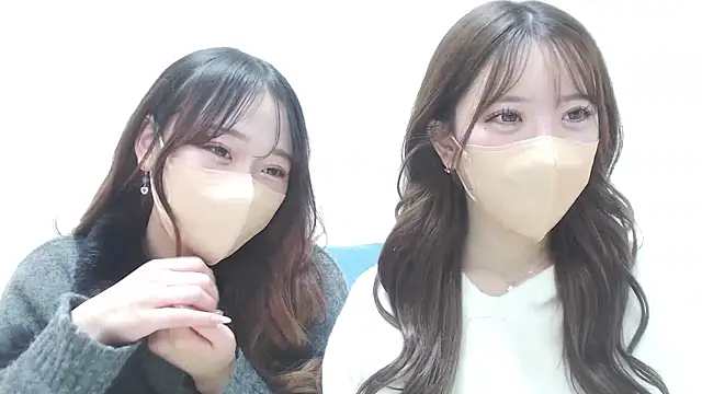 LOVE MOMO LOVE online show from February 10, 2025, 11:46 am