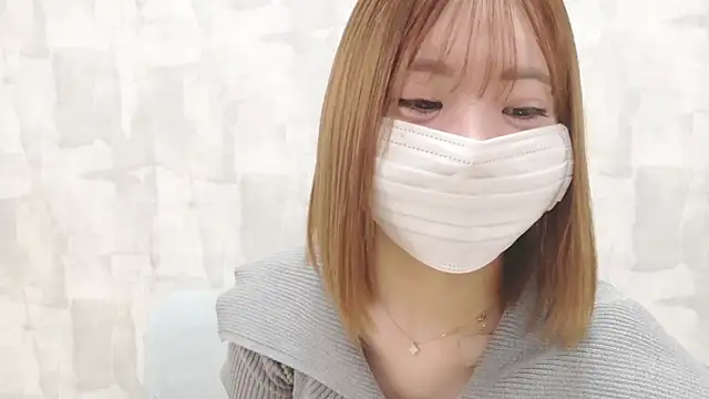 Snapshot of LOVE_MOMO_LOVE chatting on July 9, 2026, 11:10 am LOVE MOMO LOVE online show from July 9, 2026, 11:10 am