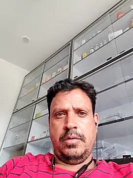 Snapshot of Raj1043 chatting on June 9, 2026, 5:30 am Raj1043 online show from June 9, 2026, 5:30 am