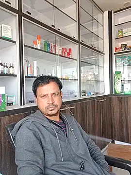 Snapshot of Raj1043 chatting on November 14, 2025, 5:11 am Raj1043 online show from November 14, 2025, 5:11 am