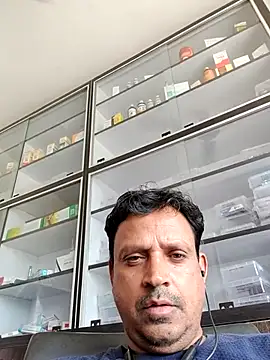 Snapshot of Raj1043 chatting on June 20, 2026, 5:34 am Raj1043 online show from June 20, 2026, 5:34 am