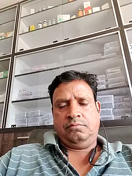 Snapshot of Raj1043 chatting on June 15, 2026, 6:24 am Raj1043 online show from June 15, 2026, 6:24 am