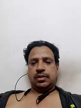 Raj1043 online show from December 15, 2024, 8:36 pm