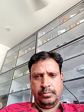 Snapshot of Raj1043 chatting on June 8, 2026, 6:03 am Raj1043 online show from June 8, 2026, 6:03 am
