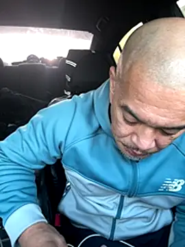 Snapshot of EatMyCake831 chatting on November 24, 2025, 3:45 pm EatMyCake831 online show from November 24, 2025, 3:45 pm