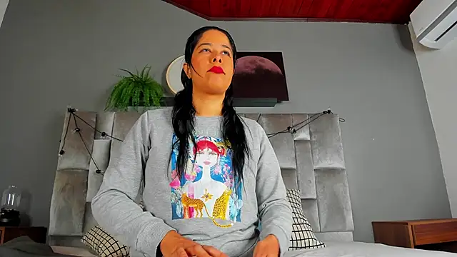 DulceAurora   online show from February 25, 2026, 3:07 am