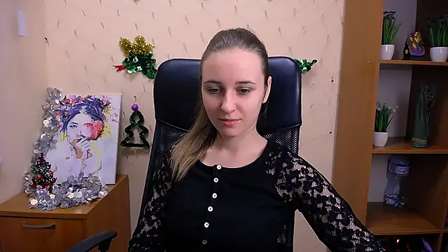 Snapshot of _Nicole_new chatting on December 21, 2024, 12:16 pm  Nicole new online show from December 21, 2024, 12:16 pm