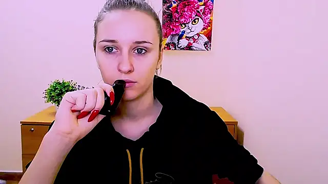 Snapshot of _Nicole_new chatting on January 13, 2025, 1:17 pm  Nicole new online show from January 13, 2025, 1:17 pm