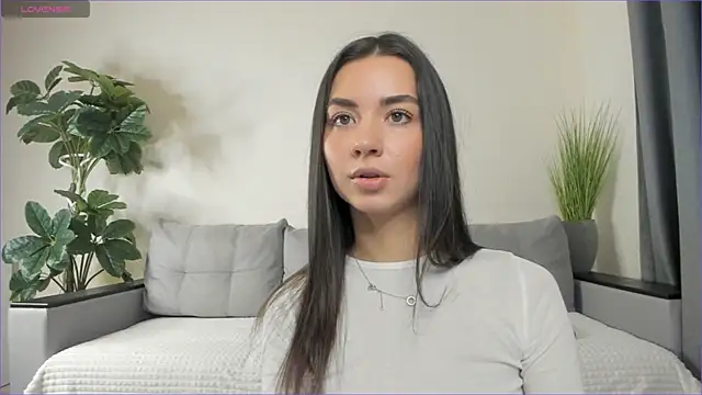 NicoleLuv online show from January 23, 2025, 1:13 pm
