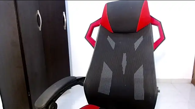 Snapshot of meghan2 chatting on March 7, 2025, 4:13 am meghan2 online show from March 7, 2025, 4:13 am