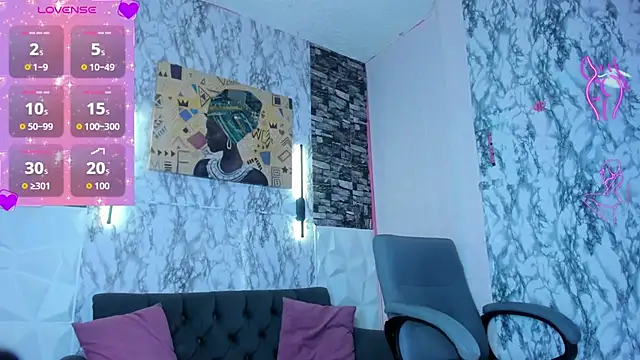 Queen Cuarxxo online show from February 18, 2026, 11:23 pm