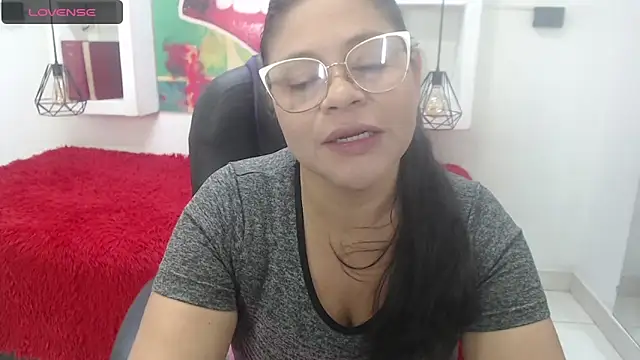 Snapshot of sexy_lady_0 chatting on October 9, 2025, 11:33 am sexy lady 0 online show from October 9, 2025, 11:33 am