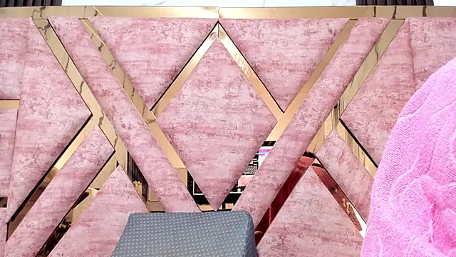 Snapshot of mia_alvares chatting on December 14, 2025, 11:27 am mia alvares online show from December 14, 2025, 11:27 am