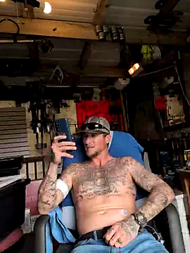 Snapshot of jtw14 chatting on October 12, 2025, 6:42 pm jtw14 online show from October 12, 2025, 6:42 pm