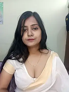 Miss-Riyasingh online show from May 3, 2026, 4:06 am