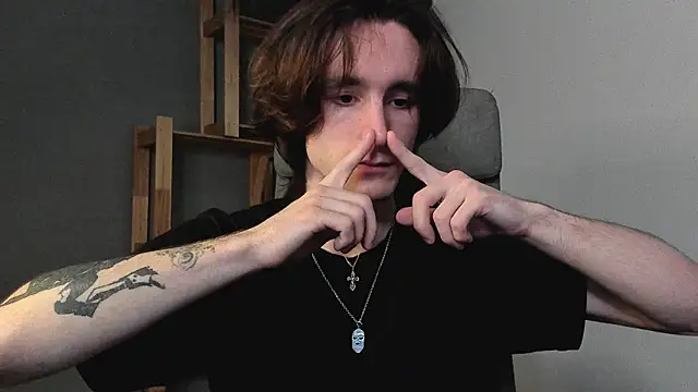 Snapshot of misterhult chatting on February 6, 2025, 9:22 am misterhult online show from February 6, 2025, 9:22 am