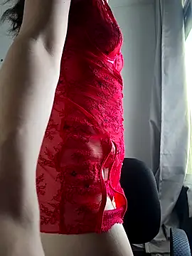 Snapshot of aurelialux chatting on October 20, 2025, 8:20 pm aurelialux online show from October 20, 2025, 8:20 pm