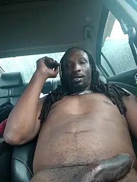 Snapshot of DaBishoo chatting on December 18, 2025, 8:12 pm DaBishoo online show from December 18, 2025, 8:12 pm