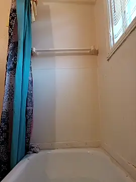 Snapshot of DaBishoo chatting on January 17, 2026, 3:48 pm DaBishoo online show from January 17, 2026, 3:48 pm