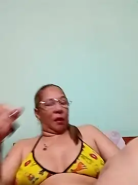 Snapshot of MATTHEW_MRANDA chatting on July 22, 2026, 8:44 pm MATTHEW MRANDA online show from July 22, 2026, 8:44 pm