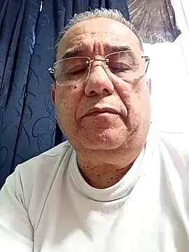 Snapshot of MATTHEW_MRANDA chatting on June 9, 2026, 9:38 pm MATTHEW MRANDA online show from June 9, 2026, 9:38 pm