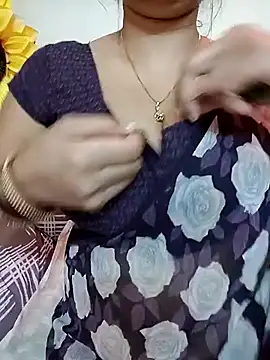 Snapshot of kaamuk_shweta chatting on May 24, 2026, 4:45 am kaamuk shweta online show from May 24, 2026, 4:45 am