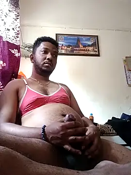 Snapshot of Mmm992170 chatting on February 11, 2026, 7:30 am Mmm992170 online show from February 11, 2026, 7:30 am