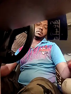 Snapshot of Mmm992170 chatting on March 14, 2025, 10:50 am Mmm992170 online show from March 14, 2025, 10:50 am