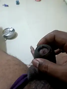 Snapshot of Mmm992170 chatting on March 9, 2026, 3:26 pm Mmm992170 online show from March 9, 2026, 3:26 pm