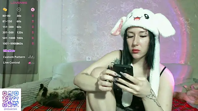 Snapshot of adell_berry chatting on March 29, 2026, 12:56 am adell berry online show from March 29, 2026, 12:56 am