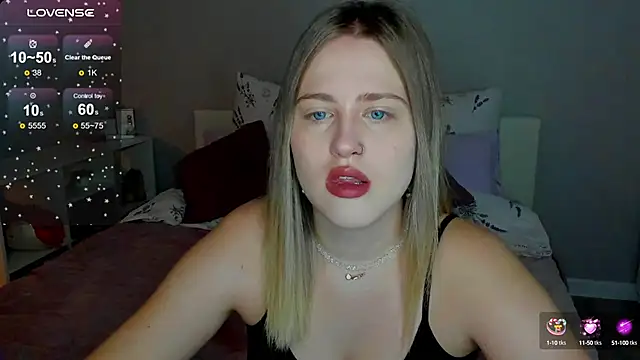  Sarah Soul  online show from October 12, 2025, 12:01 am