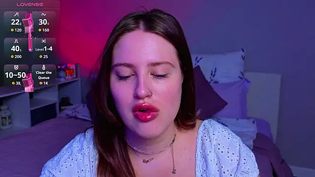  Sarah Soul  online show from April 30, 2026, 10:47 pm