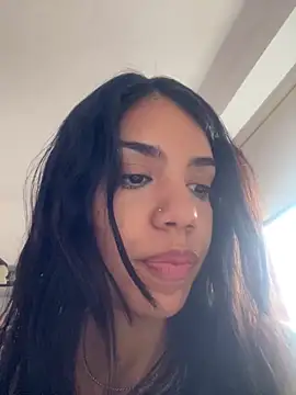 -Naomyy- online show from December 19, 2024, 1:07 pm