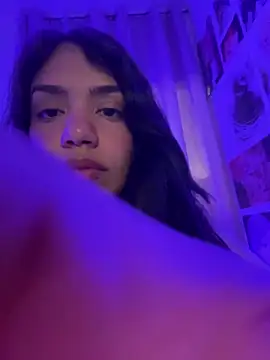 -Naomyy- online show from January 16, 2025, 10:34 pm