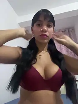 -Naomyy- online show from May 2, 2026, 1:00 am