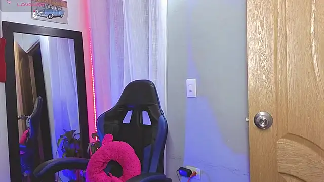 Snapshot of Veronica_111 chatting on March 15, 2026, 3:57 am Veronica 111 online show from March 15, 2026, 3:57 am