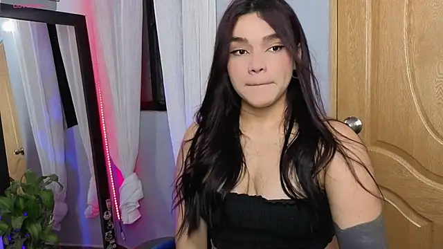 Veronica 111 online show from May 5, 2026, 1:08 am