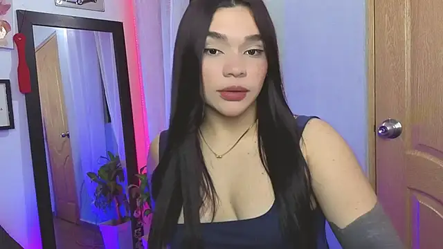 Snapshot of Veronica_111 chatting on March 20, 2026, 2:45 am Veronica 111 online show from March 20, 2026, 2:45 am