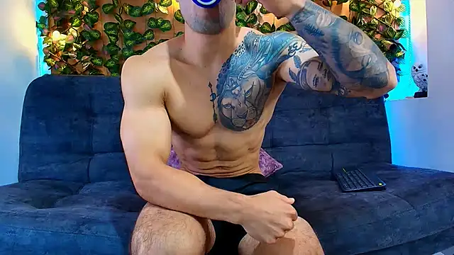 Snapshot of alexander_collin02 chatting on November 15, 2025, 12:09 pm alexander collin02 online show from November 15, 2025, 12:09 pm