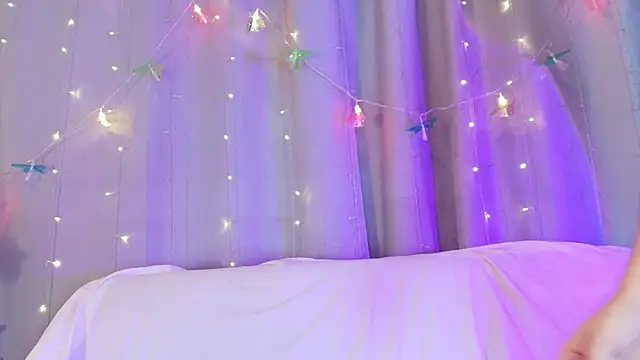 Snapshot of adara_johnson__ chatting on February 16, 2026, 11:42 am adara johnson online show from February 16, 2026, 11:42 am