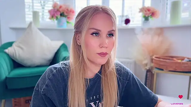 Snapshot of Myassistant chatting on December 5, 2025, 2:37 pm Myassistant online show from December 5, 2025, 2:37 pm