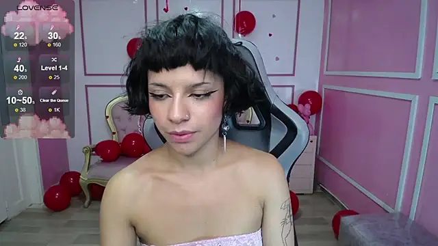 Snapshot of kathina_t chatting on March 1, 2025, 1:22 am kathina t online show from March 1, 2025, 1:22 am