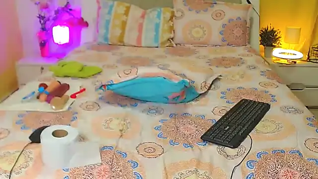 Snapshot of Kendralove31xxx chatting on February 21, 2025, 5:35 am Kendralove31xxx online show from February 21, 2025, 5:35 am