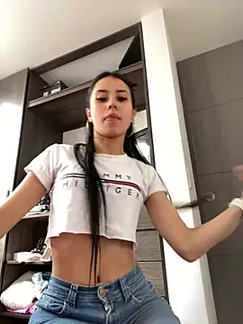 sophie conor online show from December 18, 2024, 7:41 pm