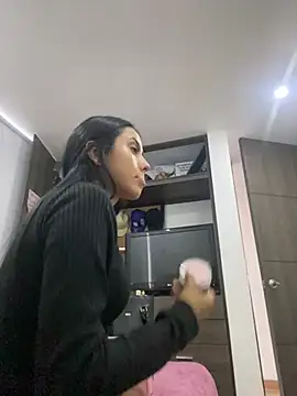 sophie conor online show from February 18, 2025, 8:14 pm